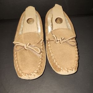 L.L. Bean Wicked Good Slippers